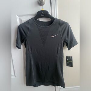 BNWT Nike Dri-Fit Athletic T-Shirt